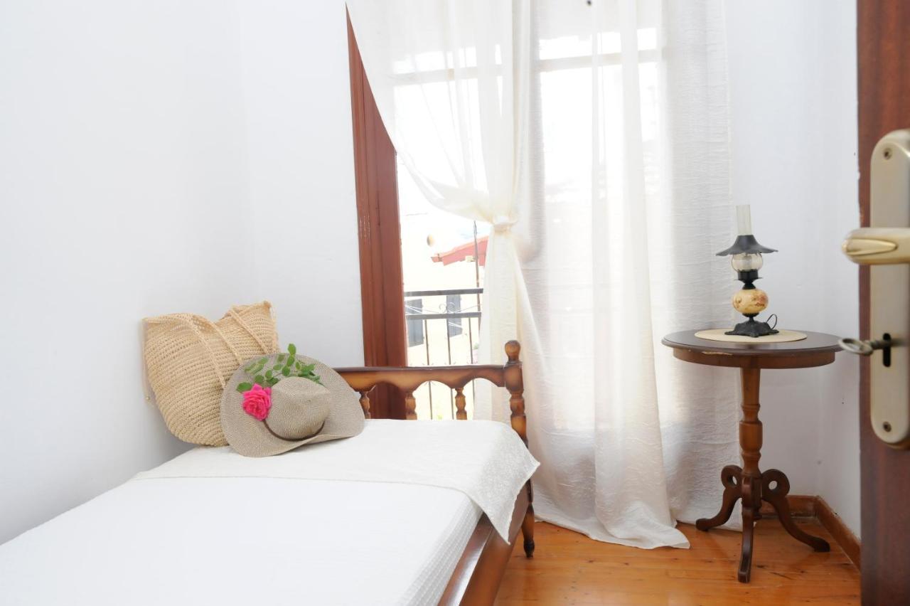 Holiday home Traditional Greek Maisonette In Antiperni Village *
