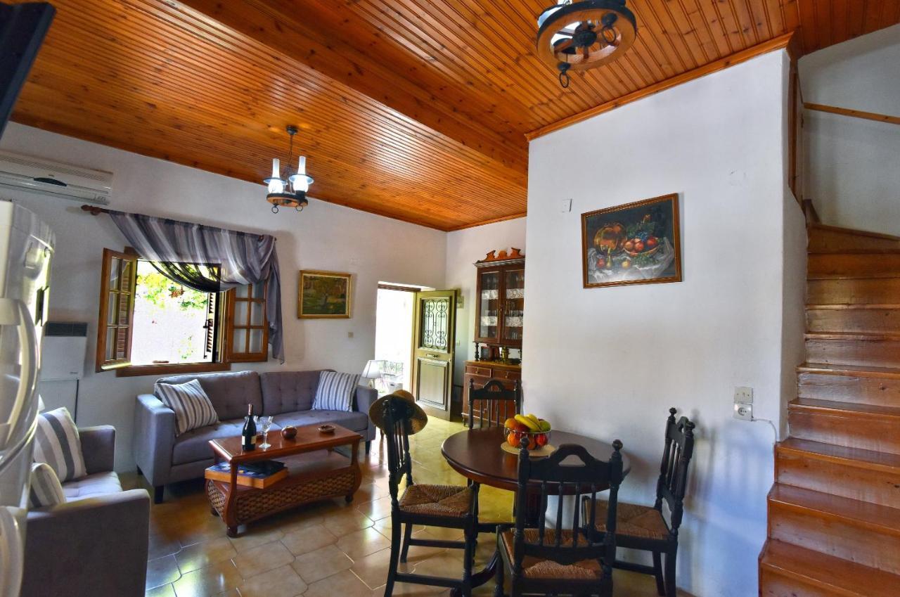 Holiday home Traditional Greek Maisonette In Antiperni Village *
