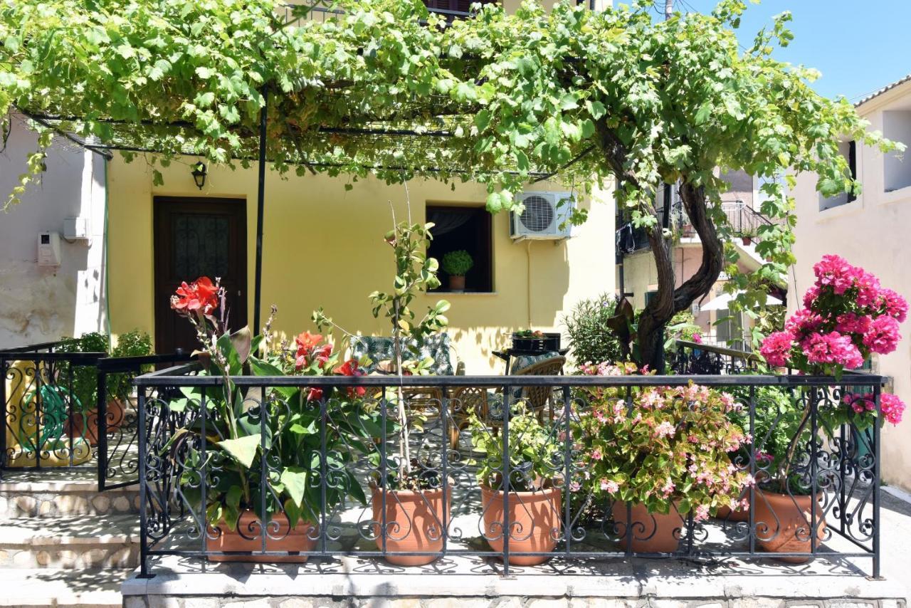 Traditional Greek Maisonette In Antiperni Village * Antipernoi