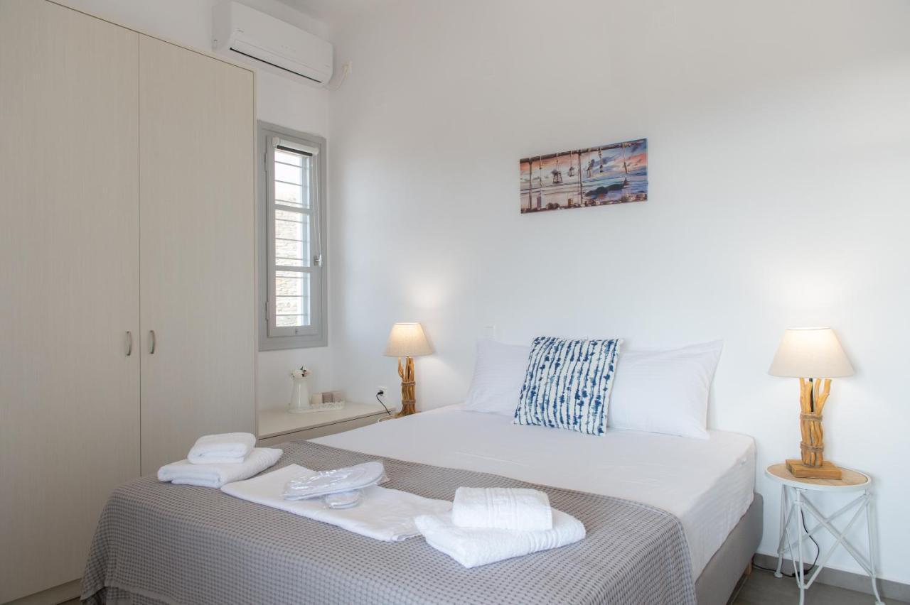Grey House Holiday home Exambela