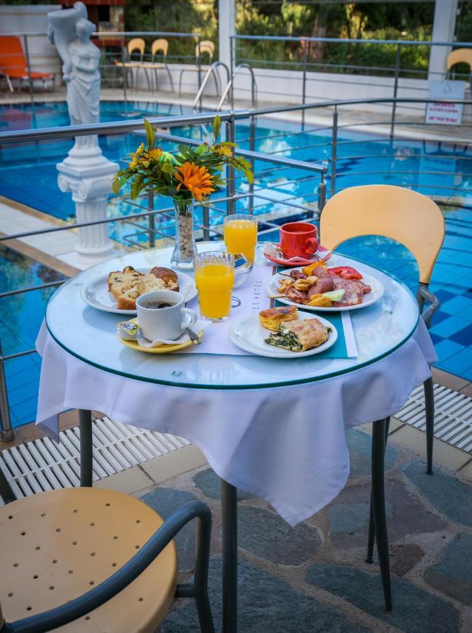 Aparthotel Sirines Complex 2*