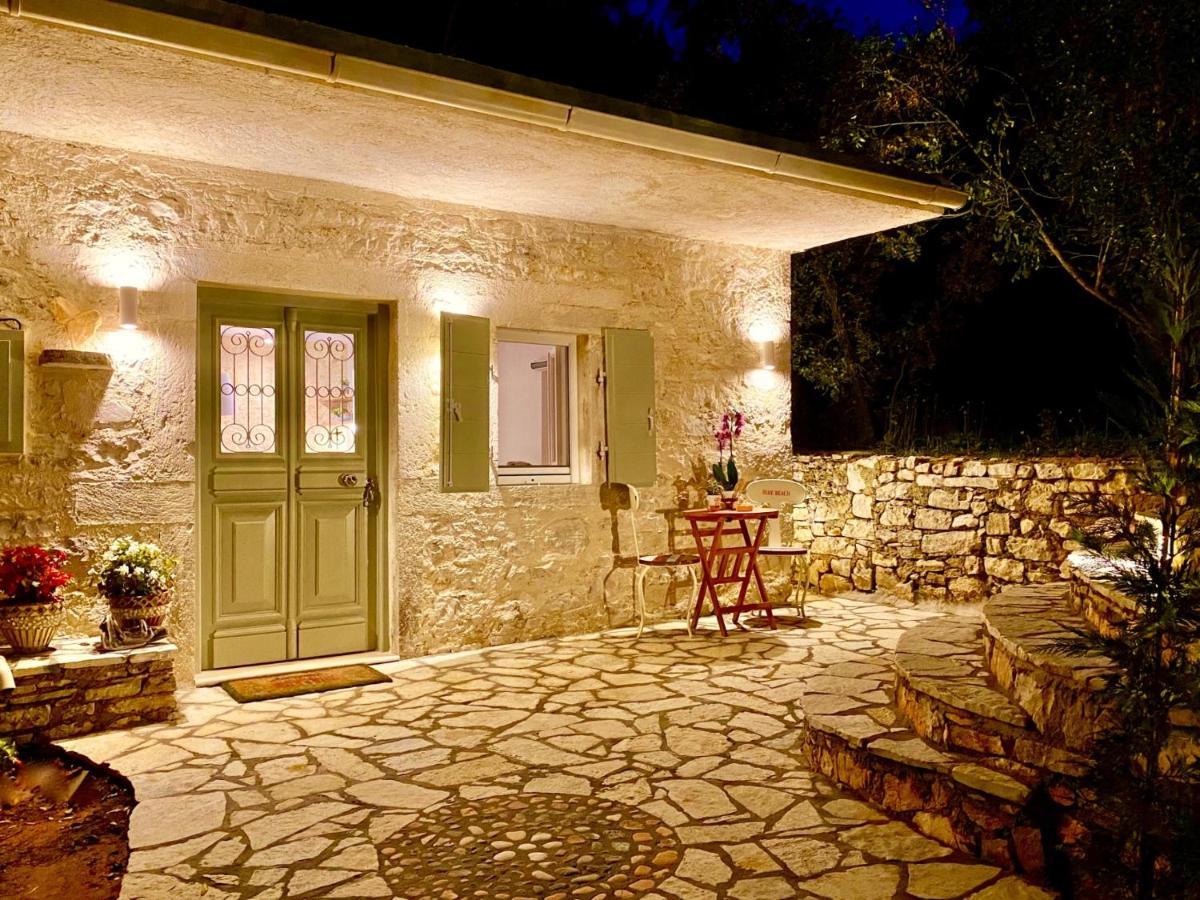 Eva With Private Pool By Dadovillas Villa *
