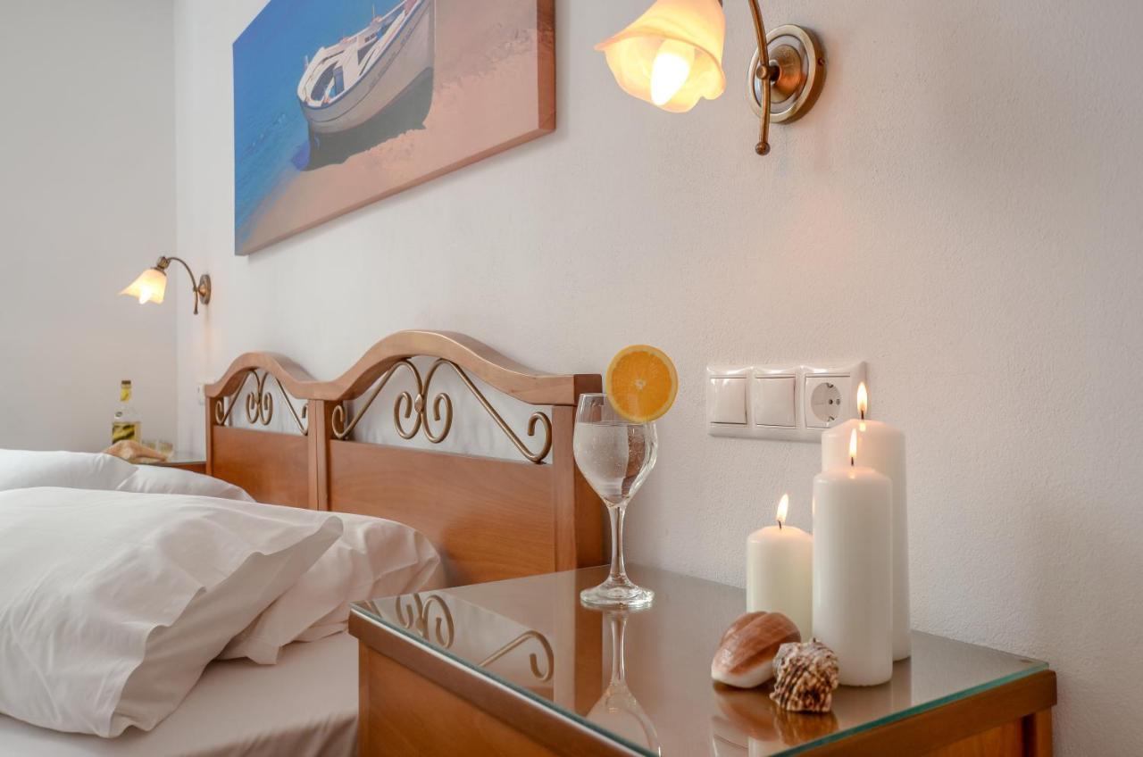 Dolphin Apartment