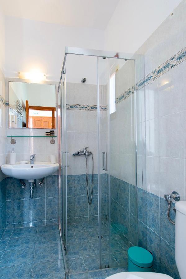 Apartment Blue Fish *