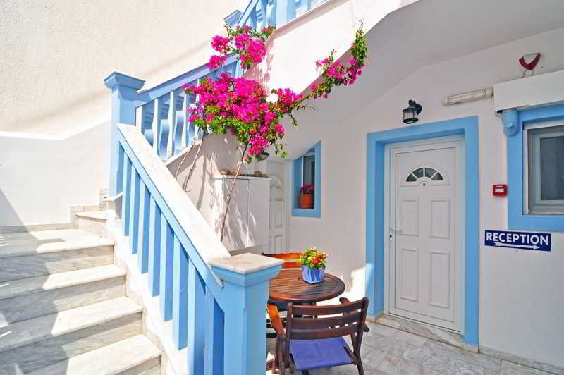 Dionysis Hotel 2*