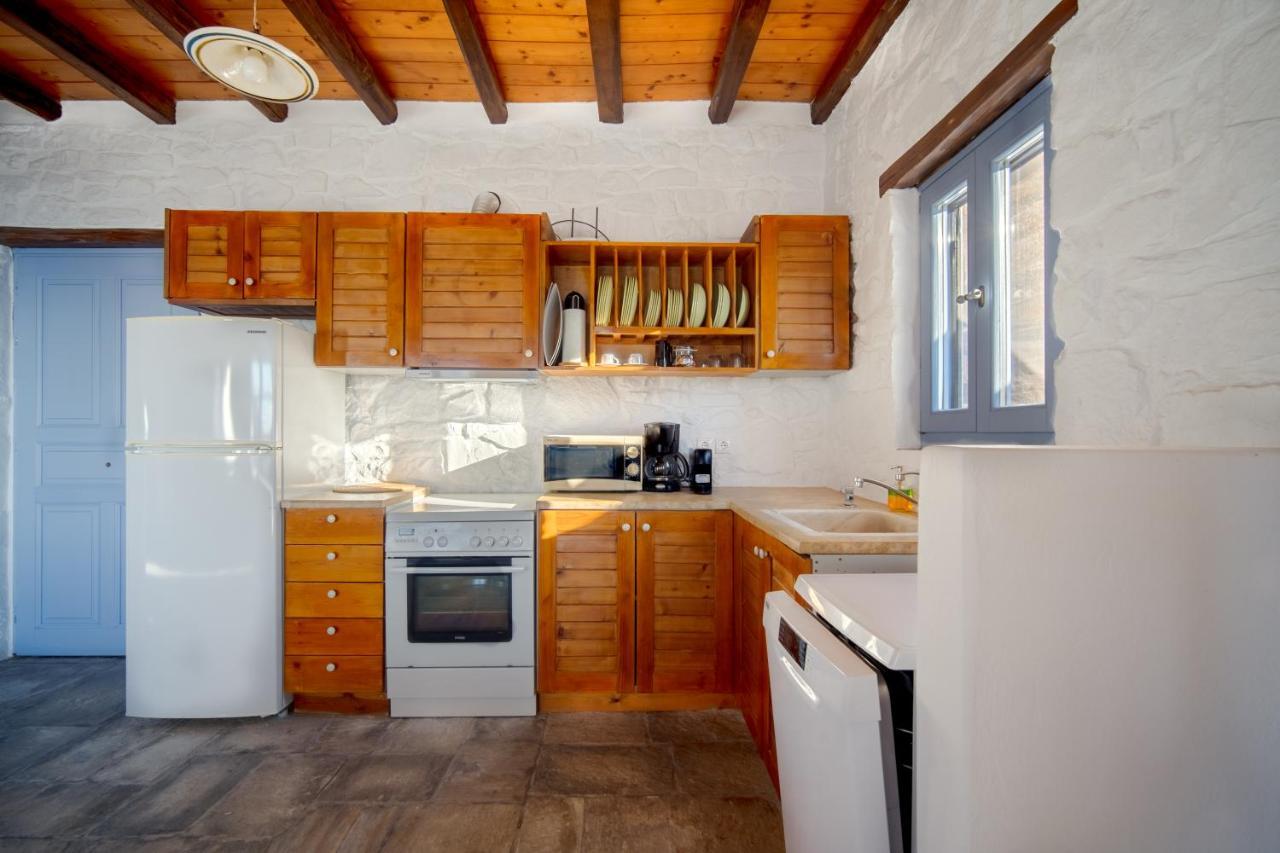 Serifos Houses Diasella Kentarchos