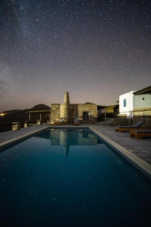 Serifos Houses Diasella