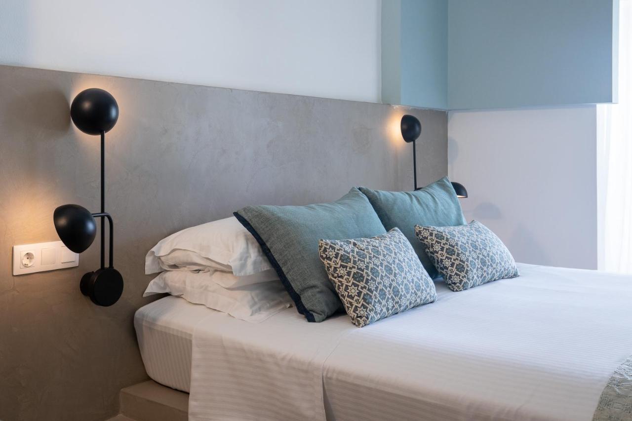 Kouros Exclusive & - Adults Only