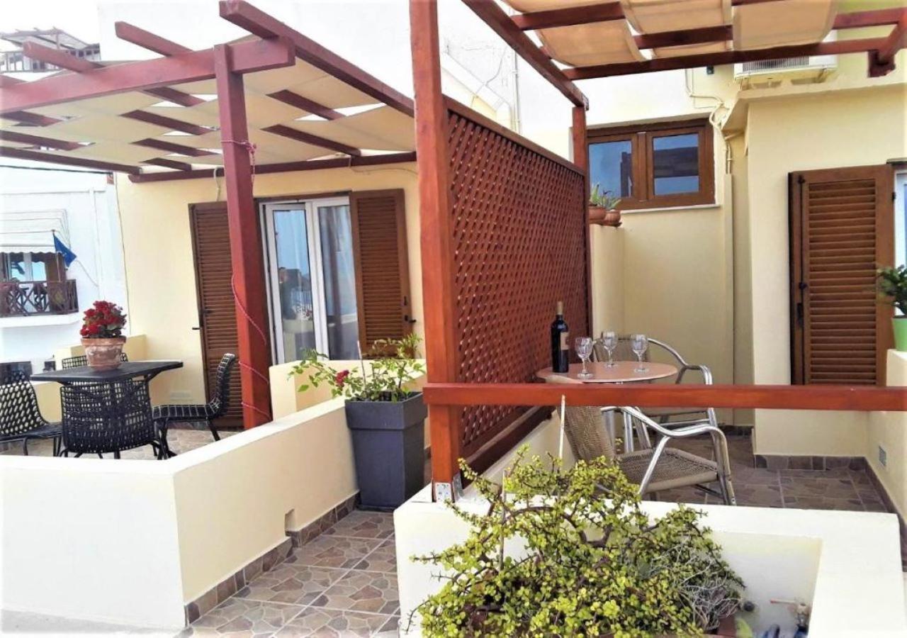 Pefkakia Park Guest house 3*