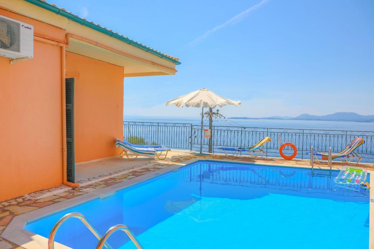 Mare Vista Ariadni Nisaki (Corfu)