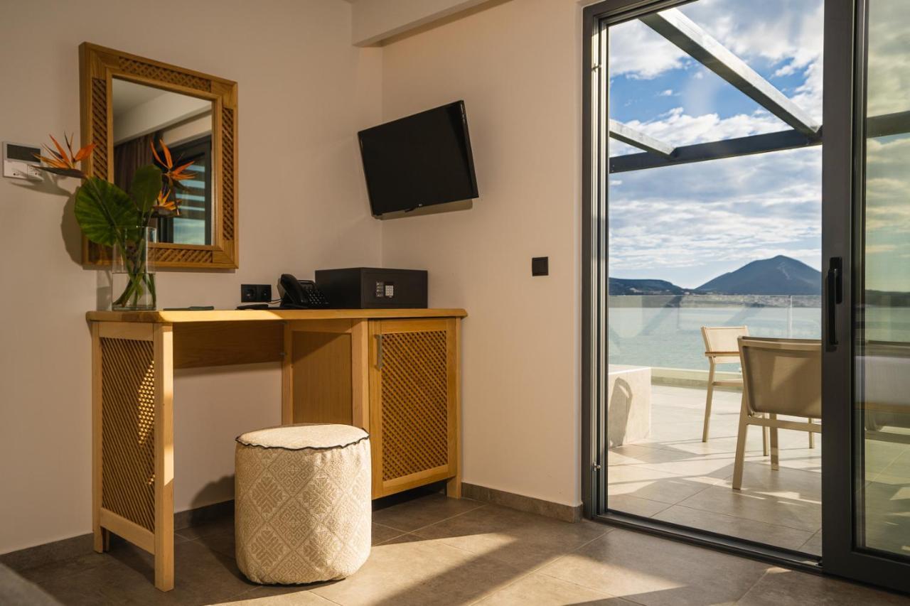 Hotel Zoe Seaside 4*