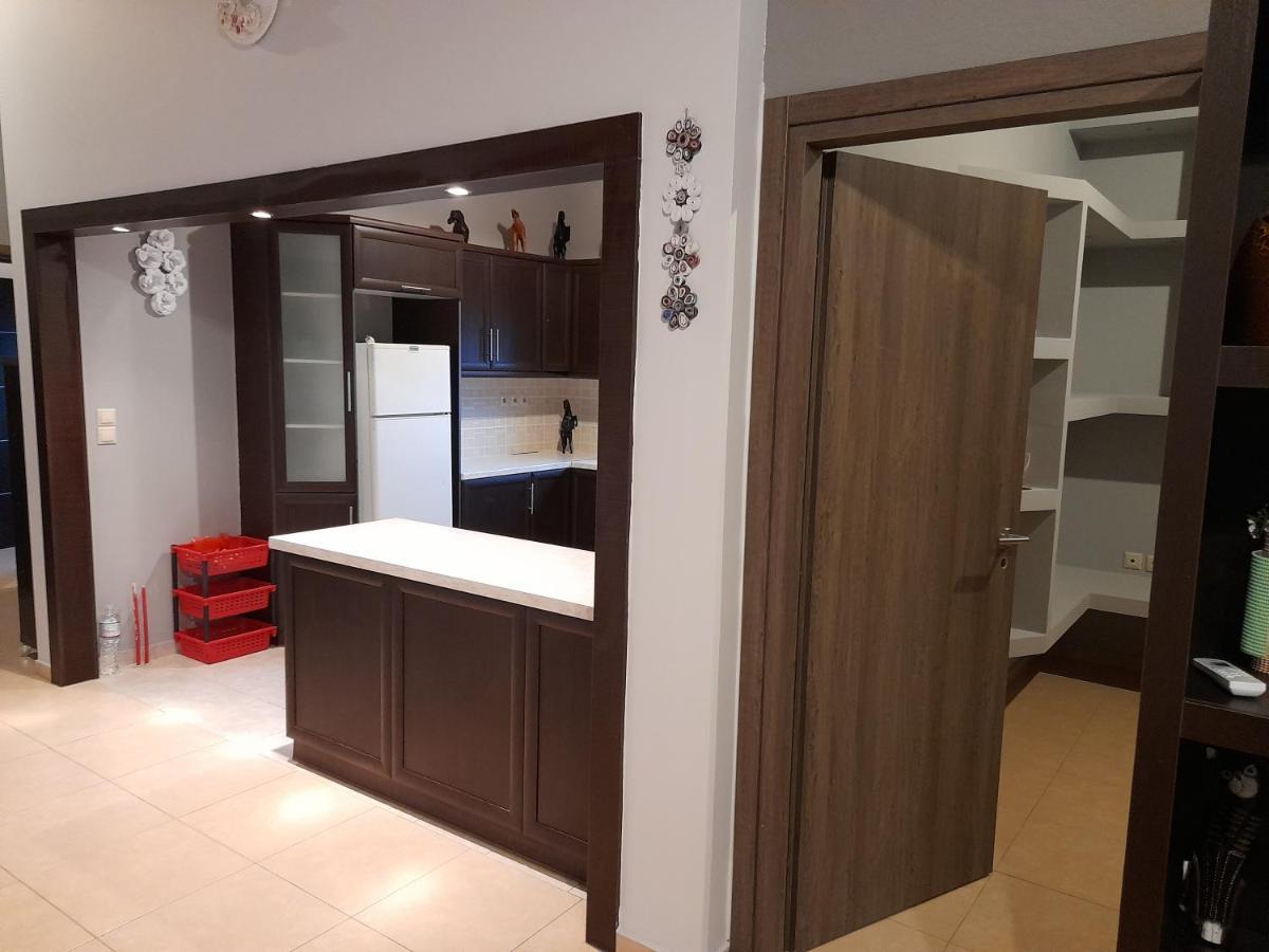 εξωτικο διαμερισμα με θεα την παραλια αλυκης