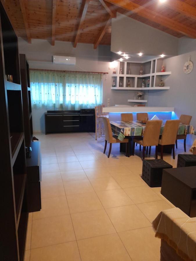 Villa εξωτικο διαμερισμα με θεα την παραλια αλυκης
