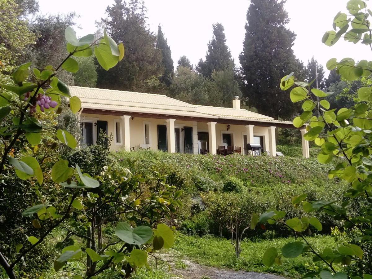 With Stunning Views Near Villa Afionas