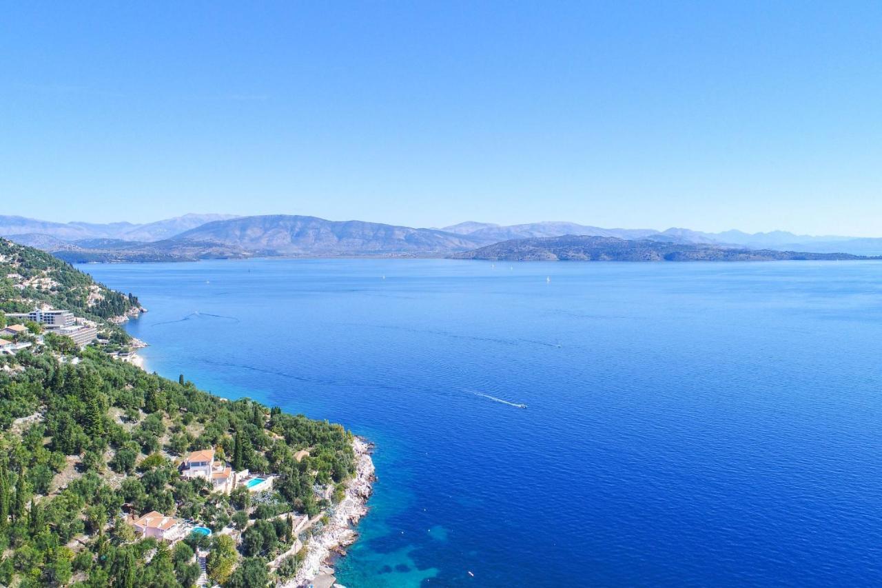 House On The Rocks Katavolos