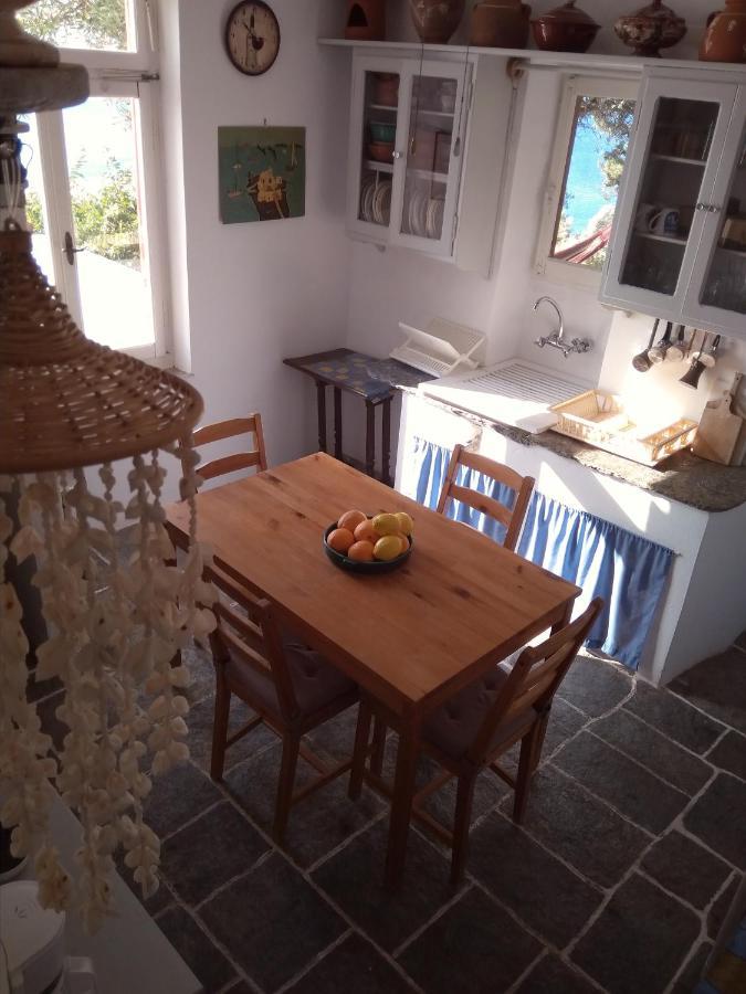 Stunning House In Sifnos Island Chrisopigi *