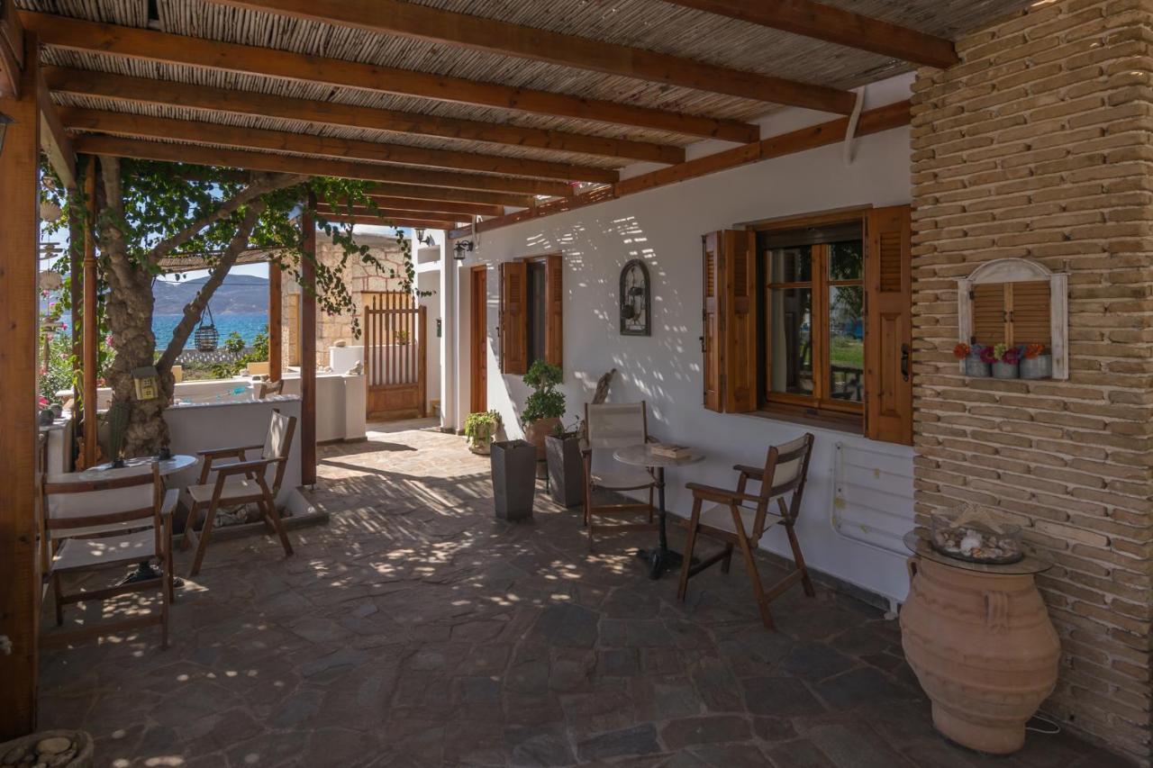 Apartment Medousa Adamantas (Milos)