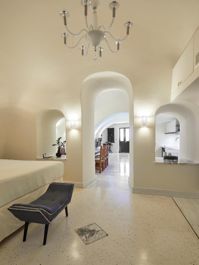 Luxury Blue Dome Santorini Villa