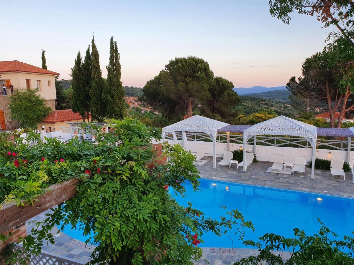 Hotel Lagou Raxi Country 3*