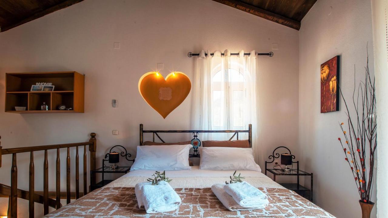 Claire Corfu Villa Achilleion