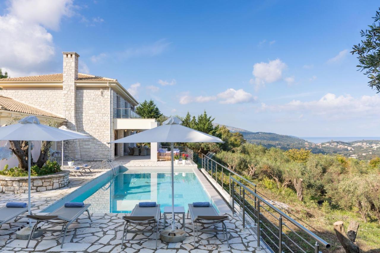White Stone By Rodostamo Collection * Kassiopi