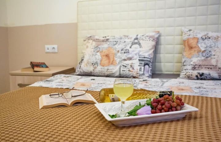 E & M Apartment Nea Iraklitsa