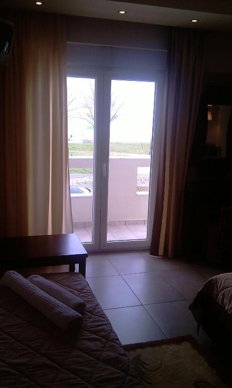 Ioanna Hotel 2*
