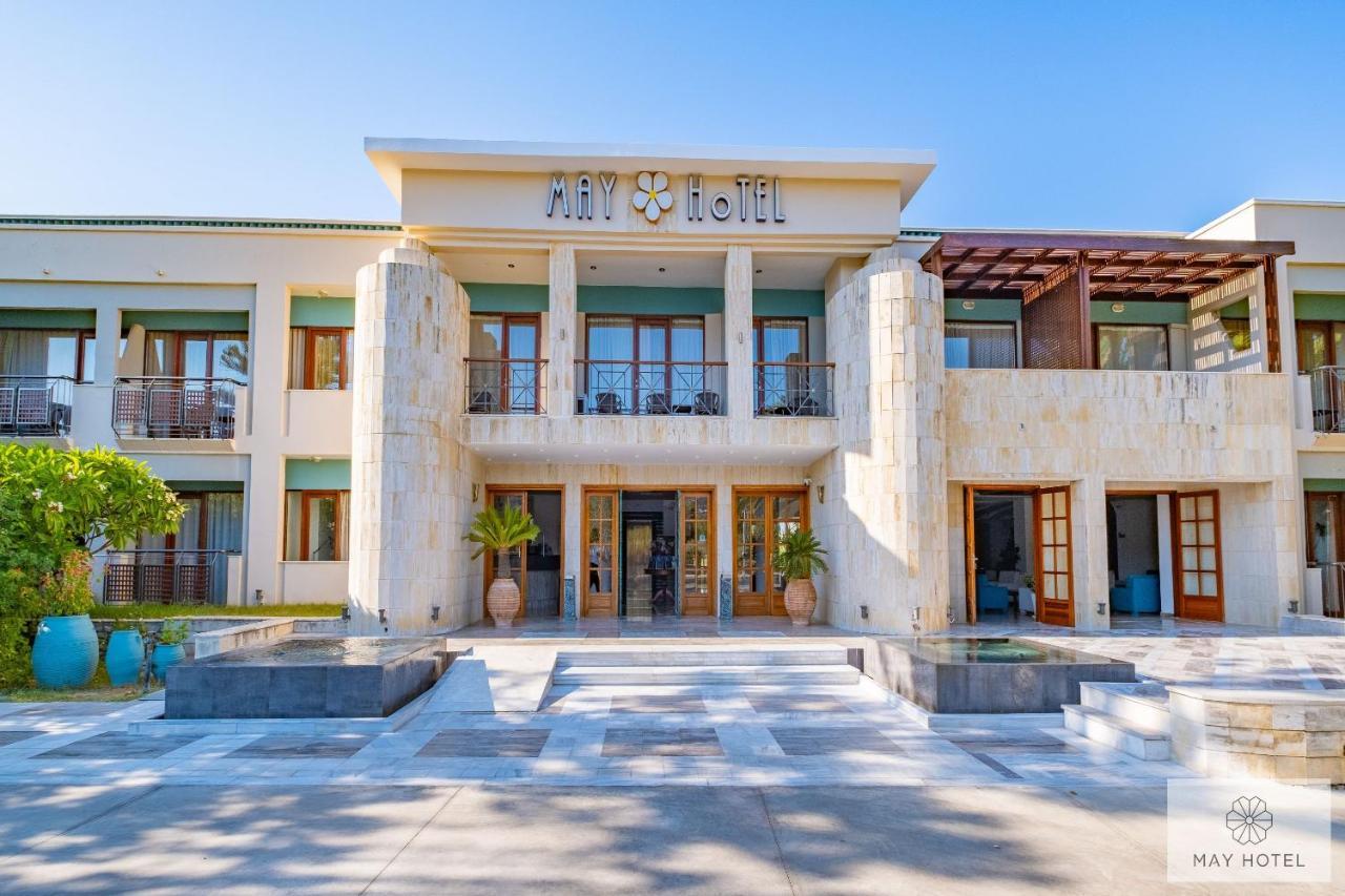 May Beach Hotel