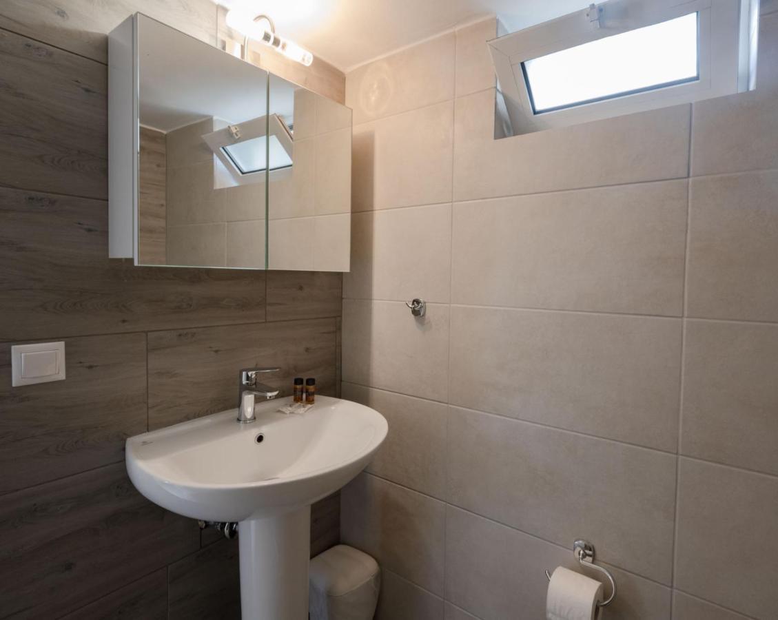 Aretousa Apartment