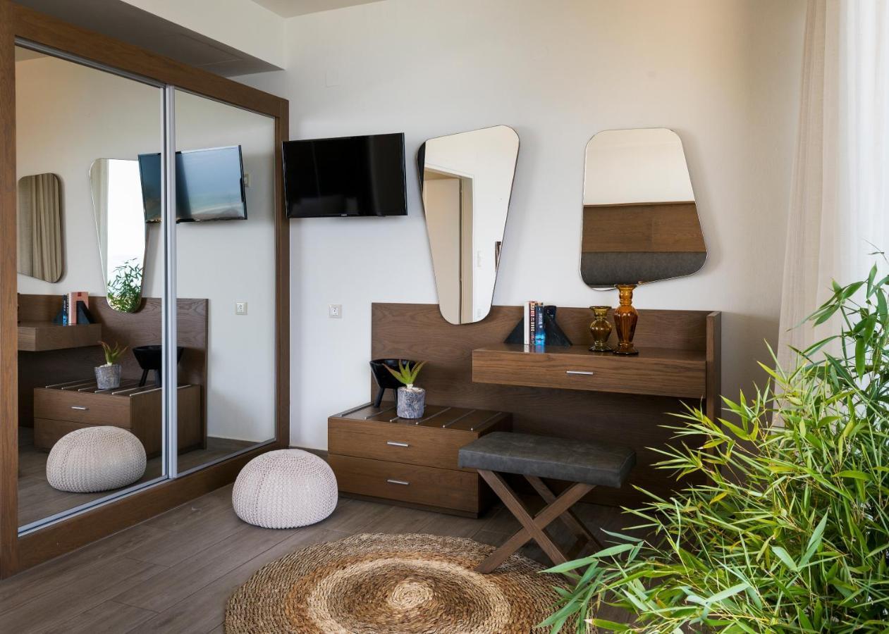 Prima Vista Beachfront Boutique Hotel