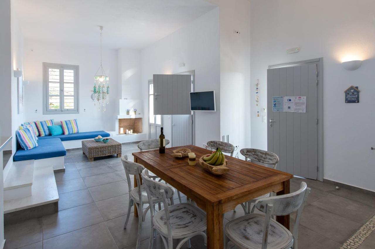 White House * Faros (Sifnos)