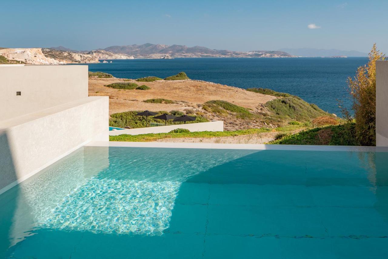 Milos Cove Hotel Komia