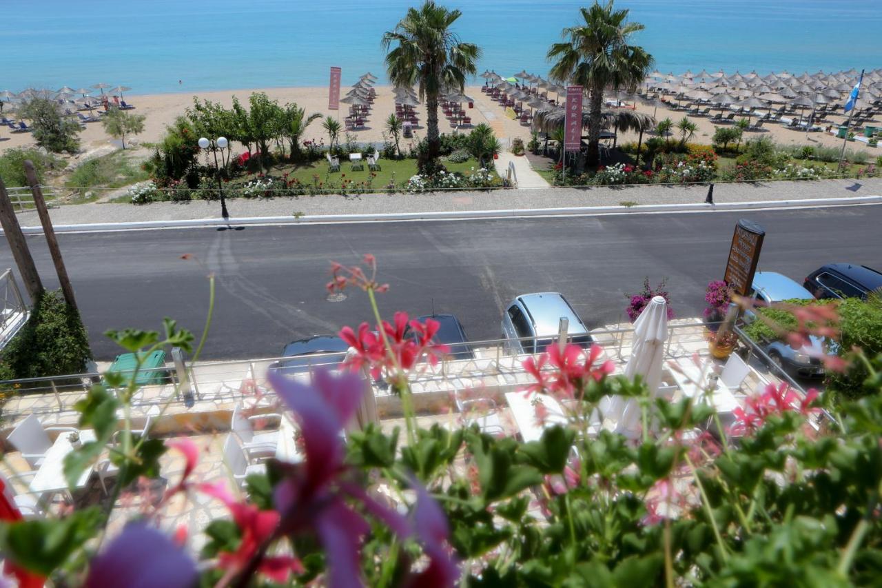 Korali House * Paralia Vrachou