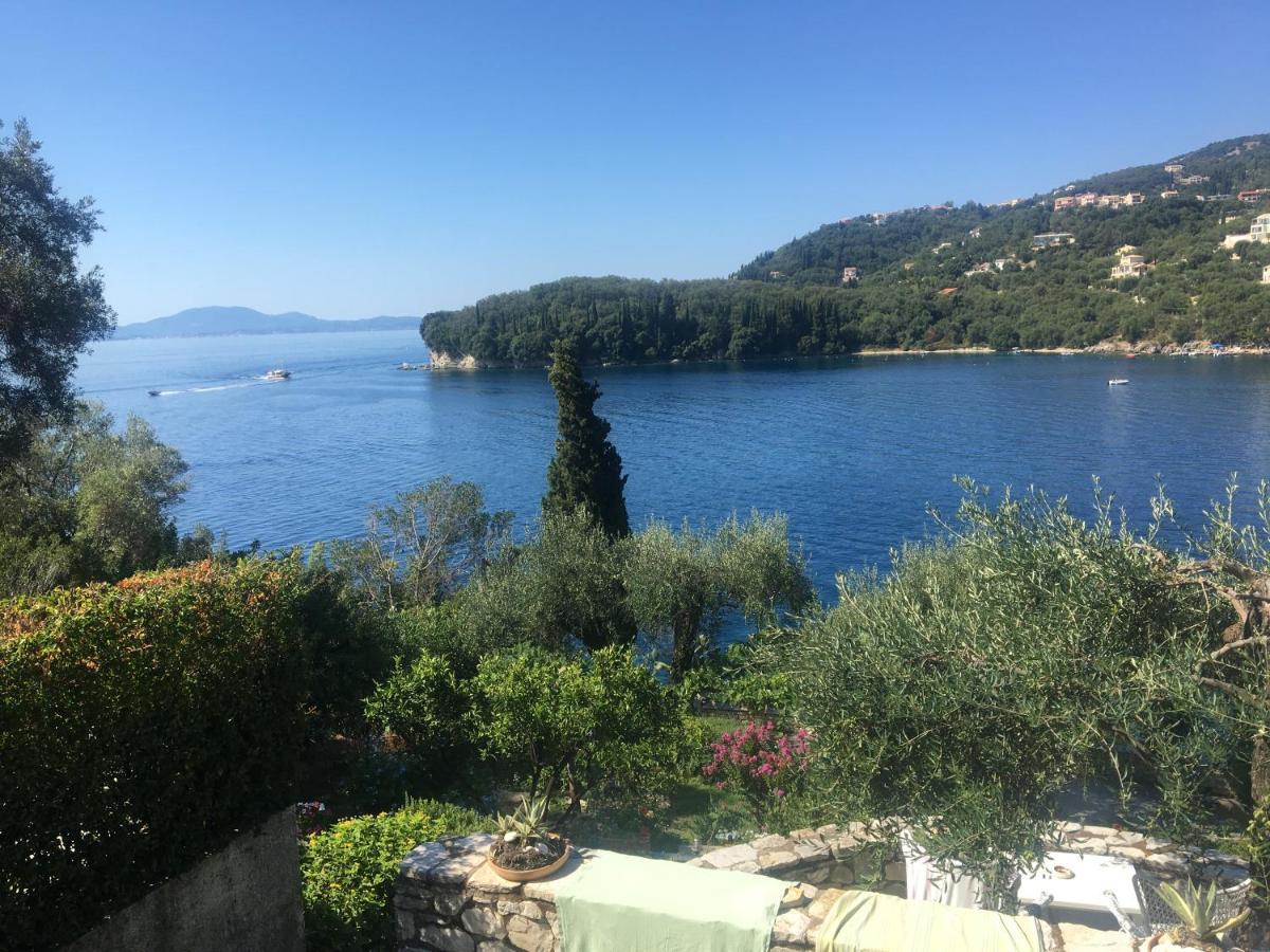 Kala.mia Charming Sea View Villa *