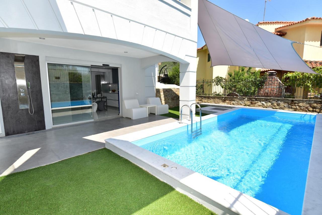 Apartment Alpha Delta Pool Palaiontsiflikion