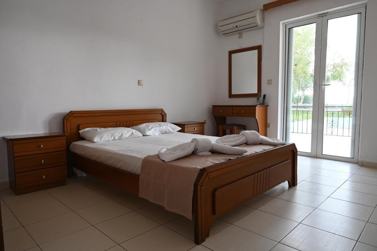 Surf Hotel 2*