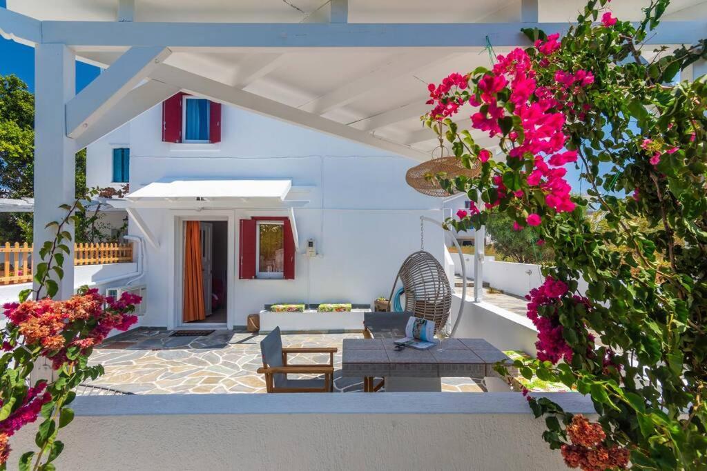 Apartment Niki's Adamantas (Milos)