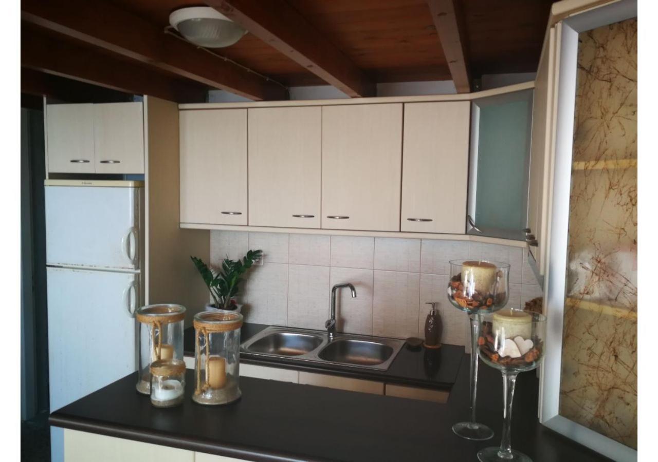 Apartment Kikilia's & Stelio's Adamantas (Milos)