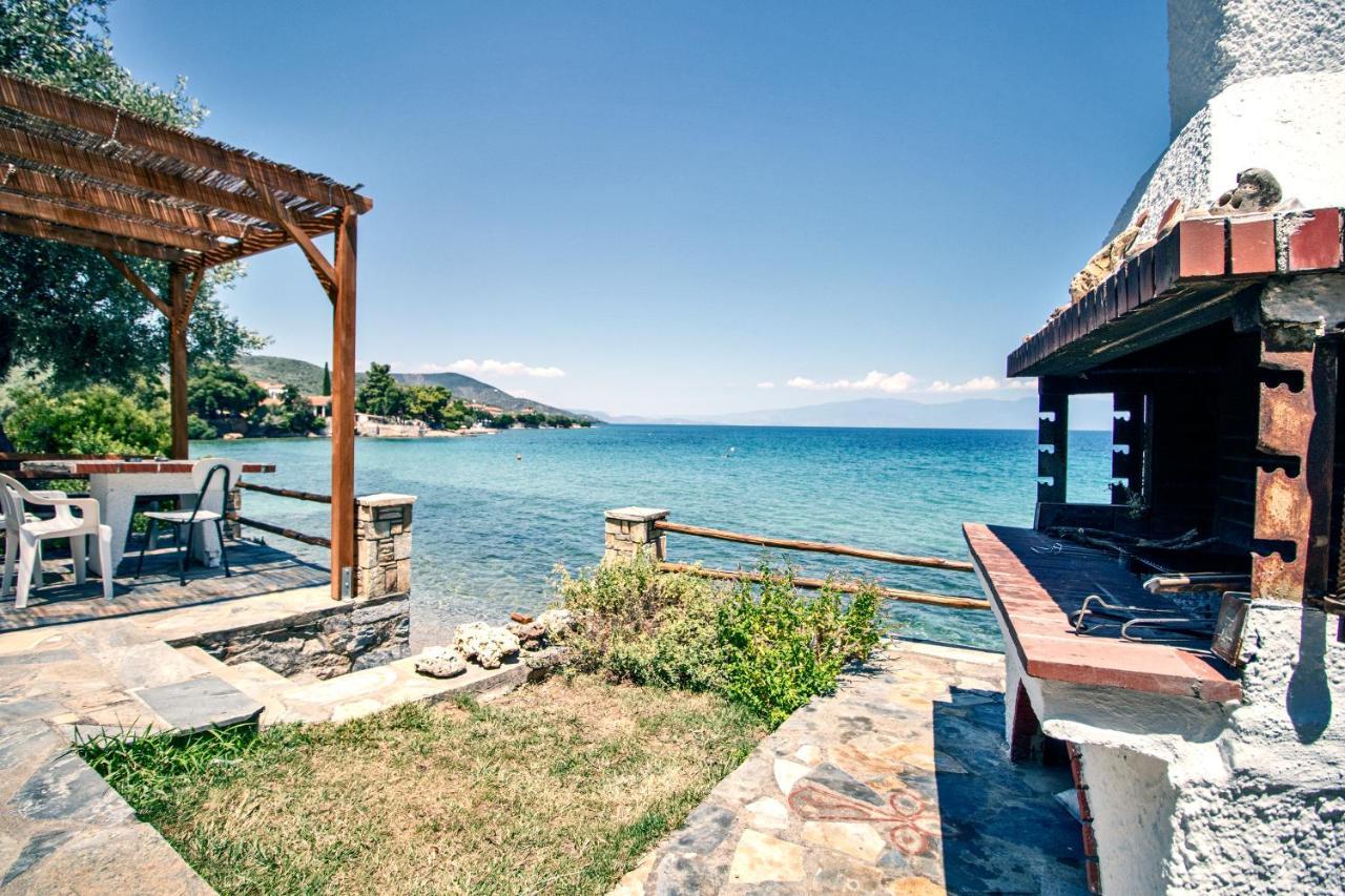 Nies Seaside Appartments Sourpi