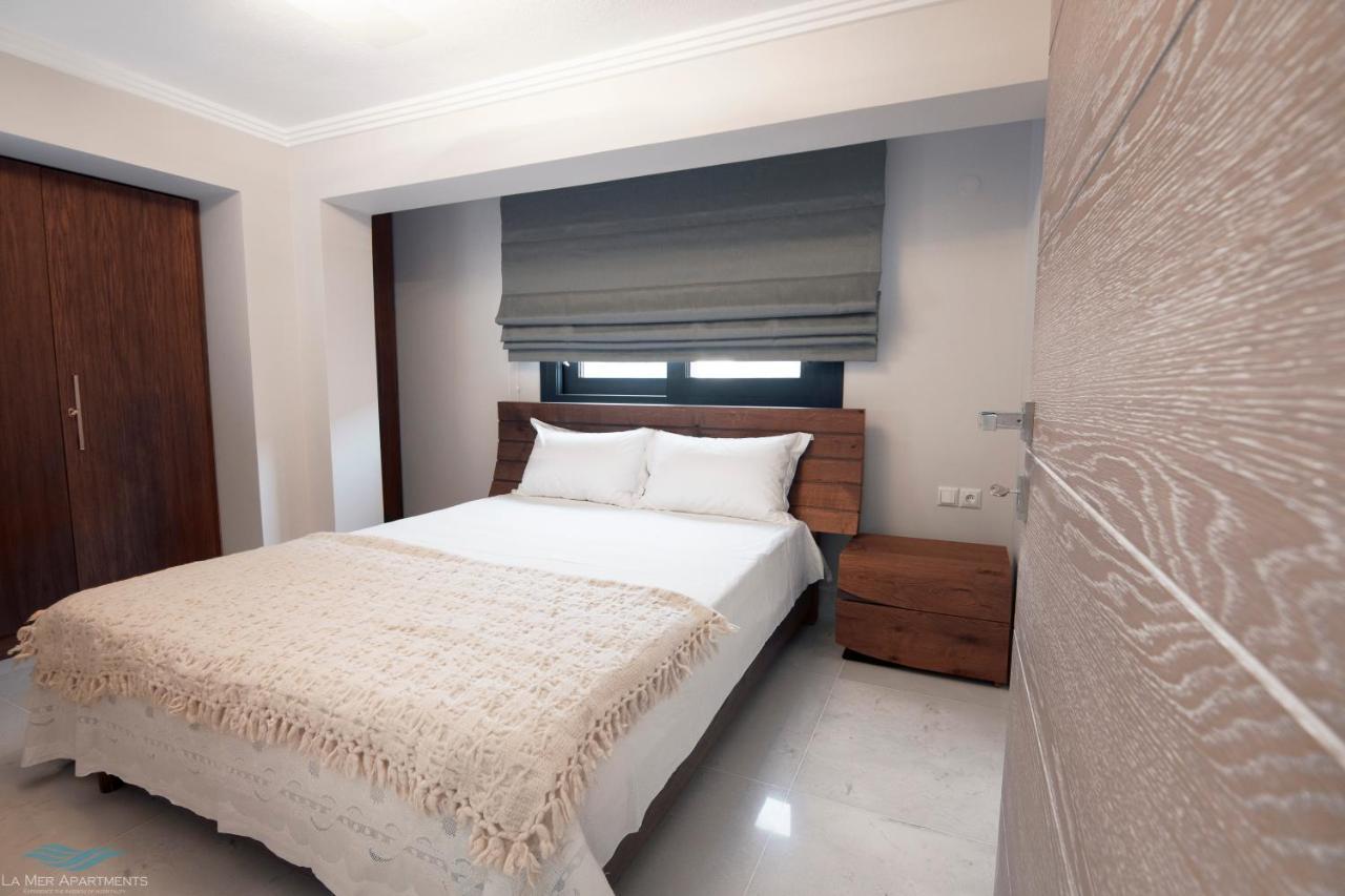 Apartment La *