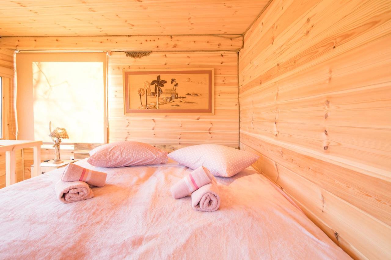 Romantic Tree House Kato Pavliana
