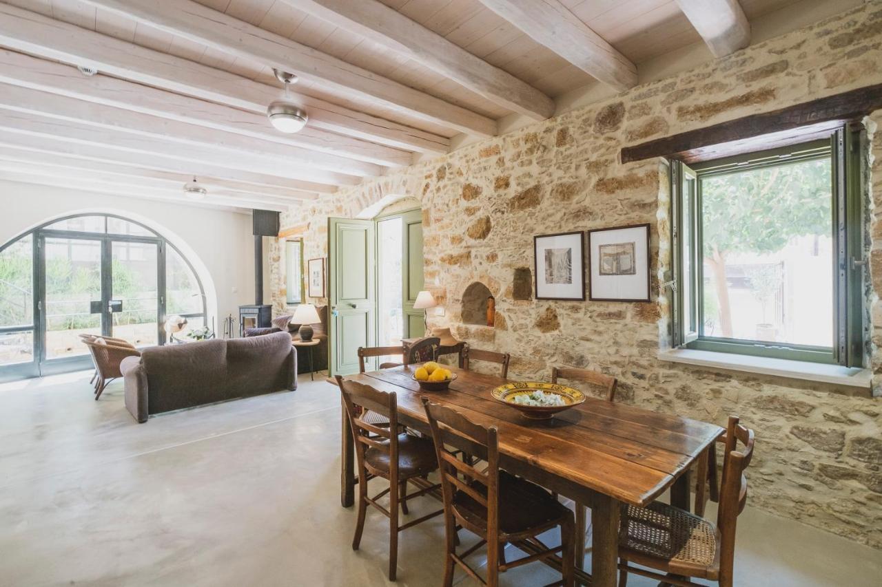 Casa Olea - A Venetian Era With Courtyard Holiday home Kondomarion