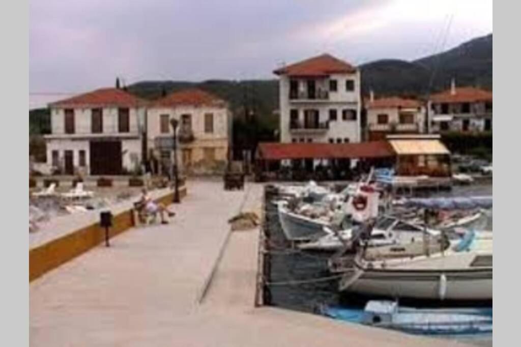 Holiday home Christie's Ground Floor By The Sea Kato Gatzea
