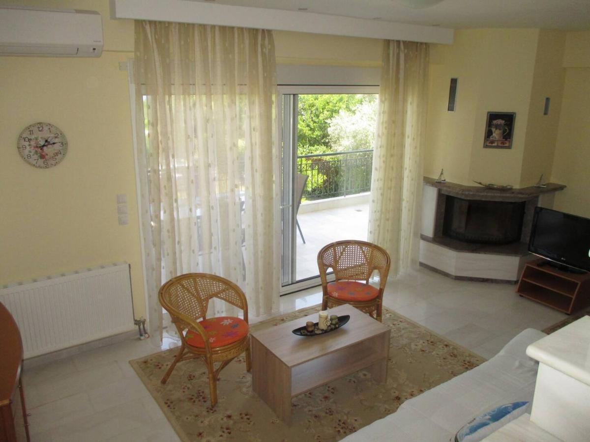 Villa Seaside House 2 Polychrono