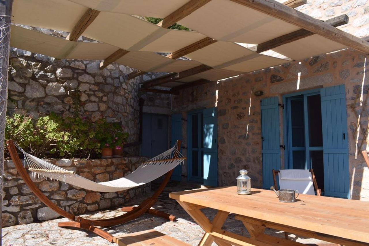 Country house Smaragda Limeni