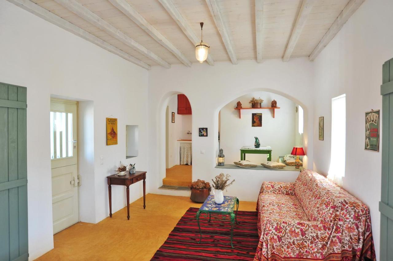 Apartment Alonistria *