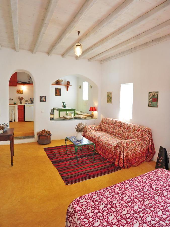 Alonistria Apartment