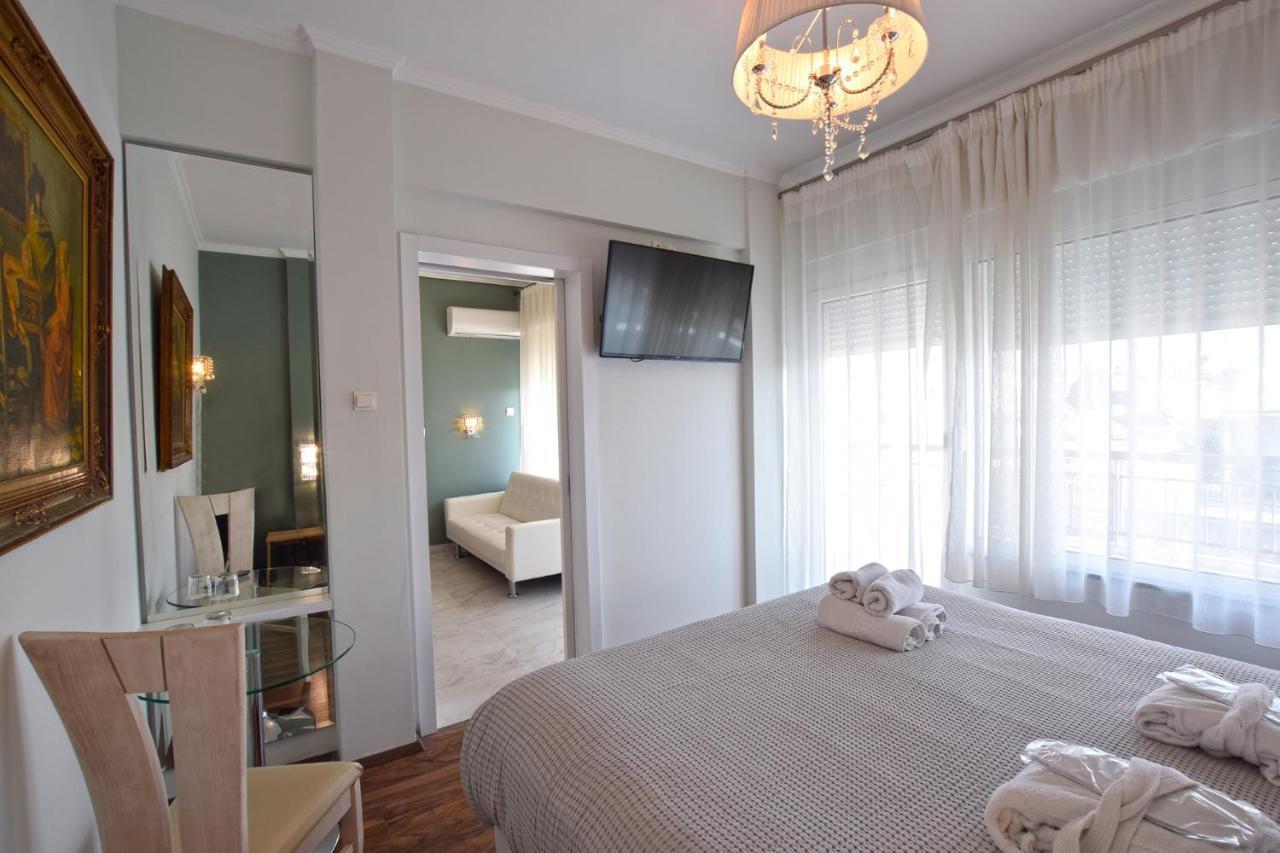 John's Hotel