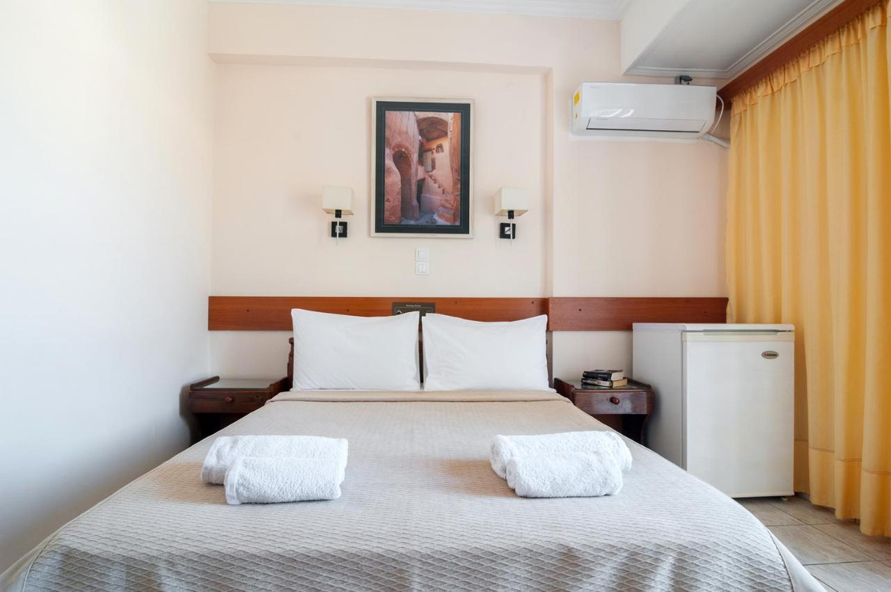 Santorini Hotel