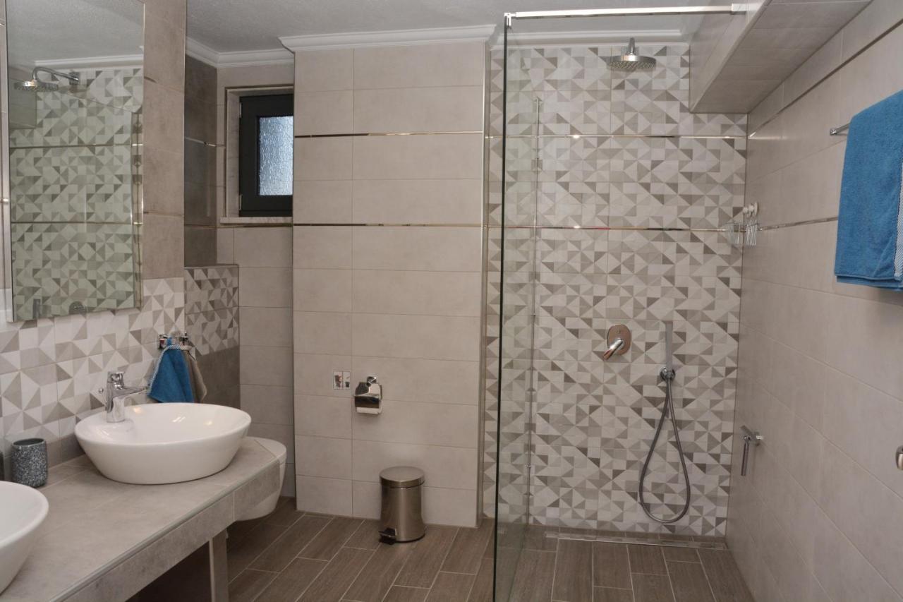 Pegasus Sea View Luxury Apartment